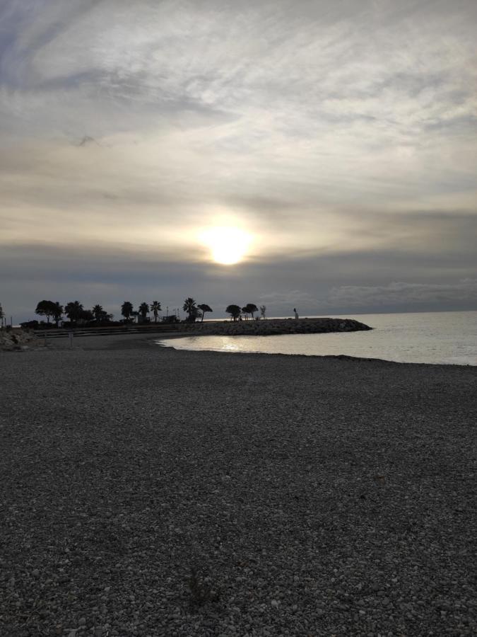 Cosy Soleia, 50m From Sea Side *